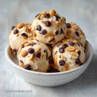 Peanut Butter Yogurt Bites: Velvety