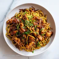 Sticky Garlic Chicken Noodles in 25 Min